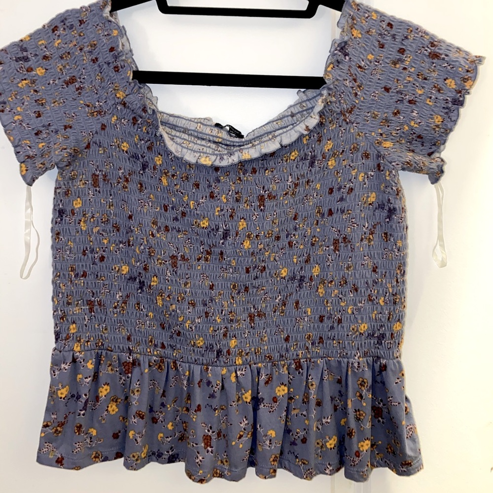 5/$25 American Eagle Off the Shoulder Smocked Top